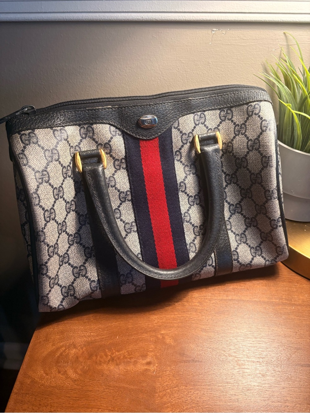 Vintage Gucci Navy/Red Boston Handbag GG Top-Handle Tote